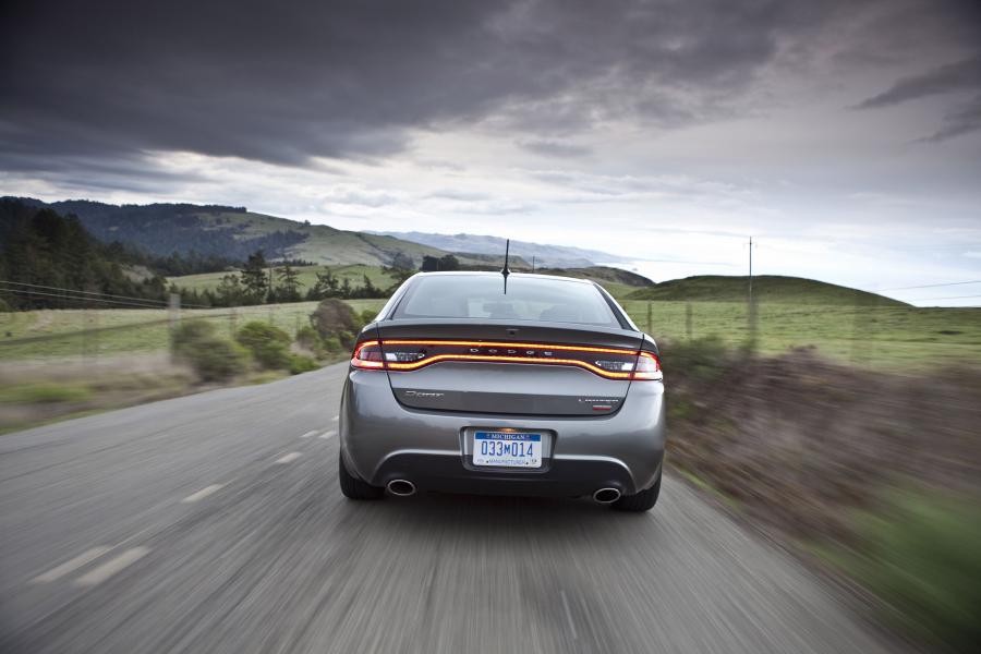  Dodge Dart Aero 2013 года  (фото 5 из 20)